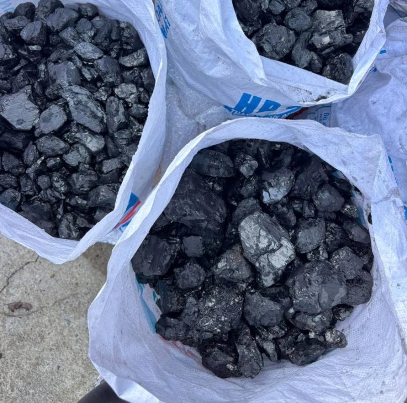 Công Ty TNHH Thương Mại Xuất Nhập Khẩu Lộc Vạn Phát