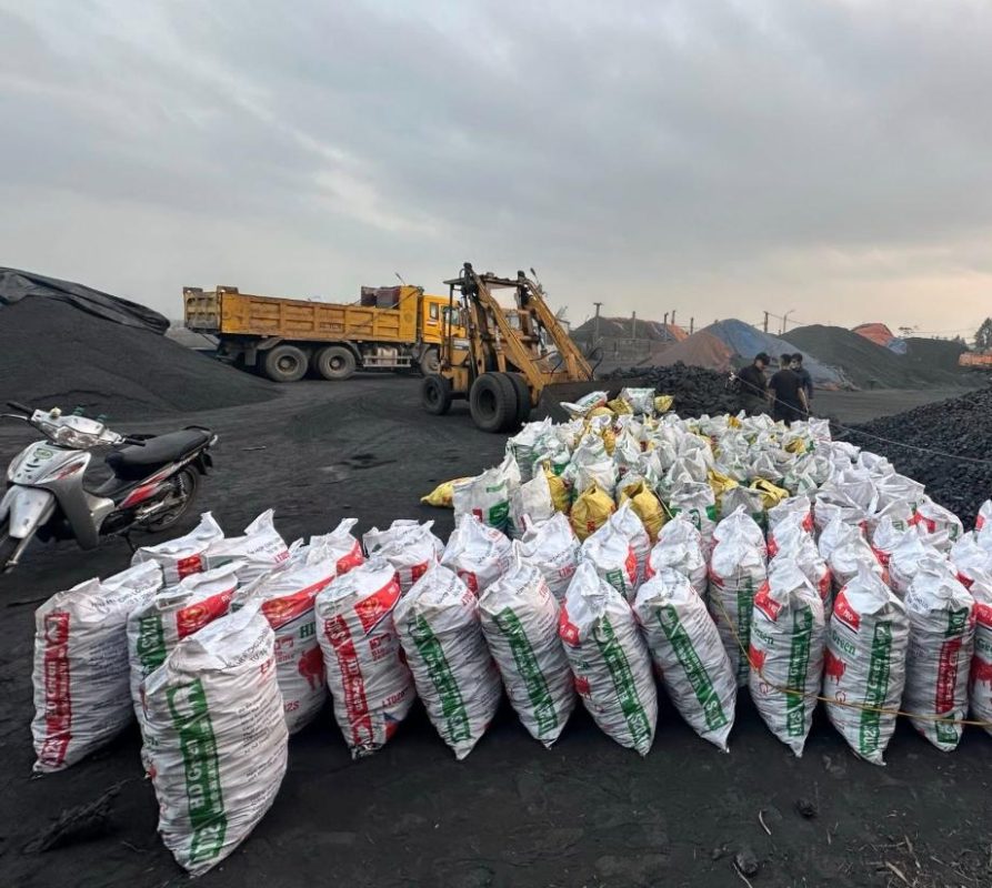 Công Ty TNHH Thương Mại Xuất Nhập Khẩu Lộc Vạn Phát